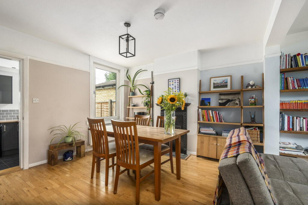 House in Cambridge - View 5