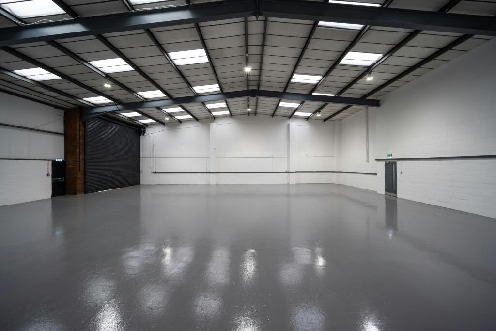 Unit B1 Hambridge Road 12.jpg