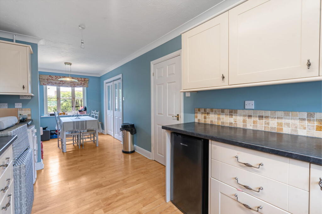 Talmena Avenue, Wadebridge PL27 photo 4
