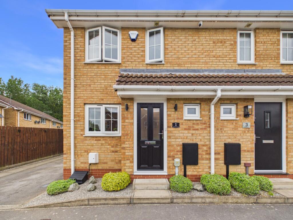 Main image of property: Ladybower Way, Kingswood, Hull,  HU7 3BQ
