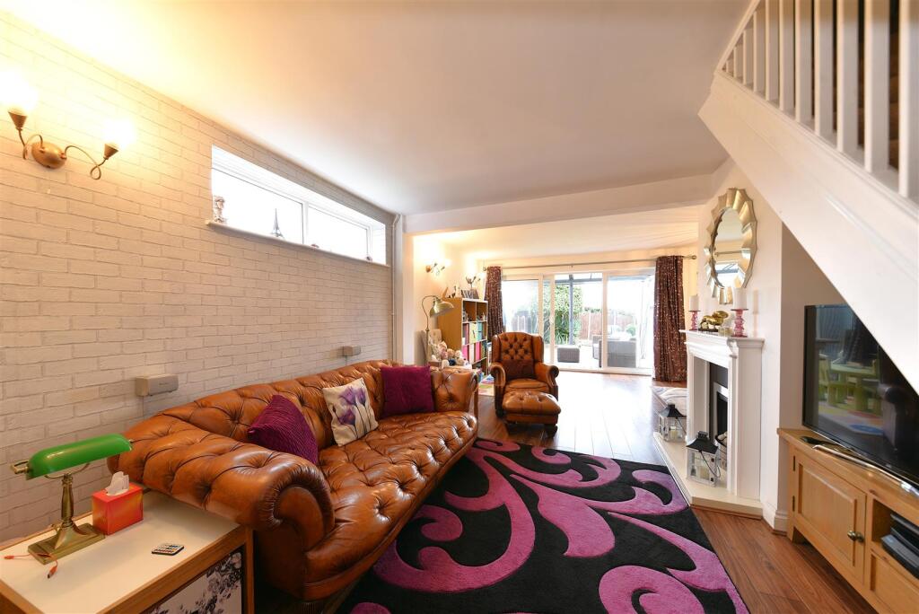 House in Stevenage - View 2