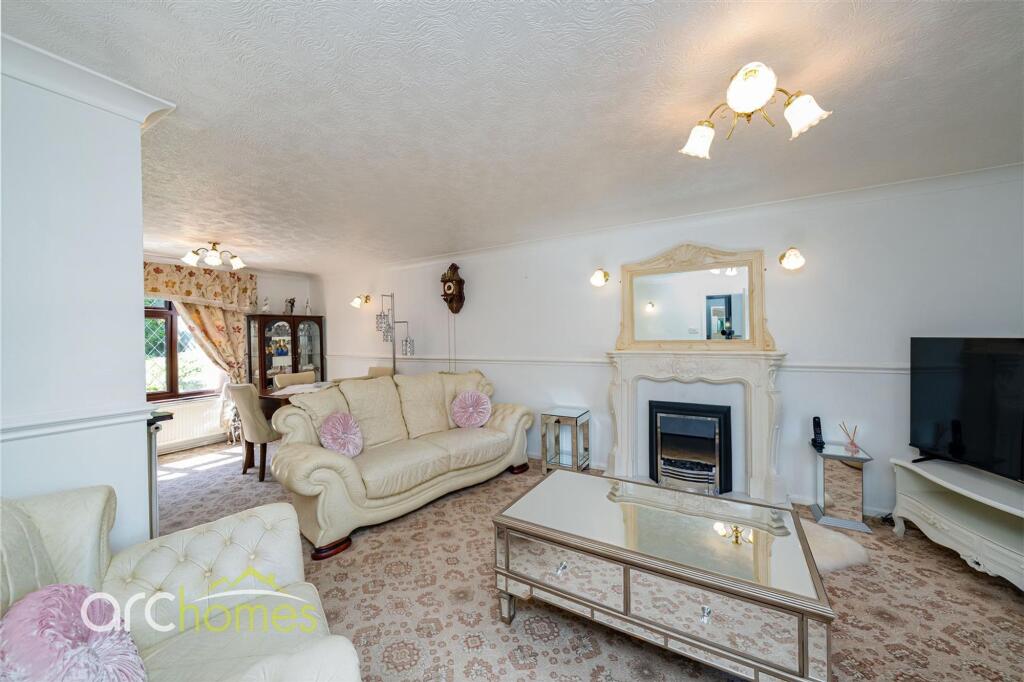 House in Wigan, Hindley Green - More