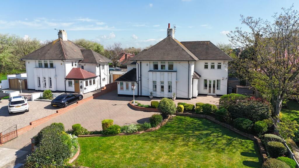 Main image of property: Roman Road, Wirral, CH47