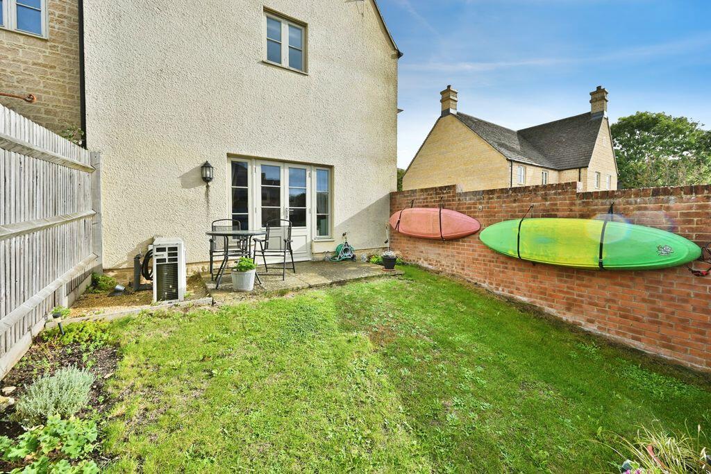 House in Cotswold, Kingshill Meadow, Cirencester - View 3