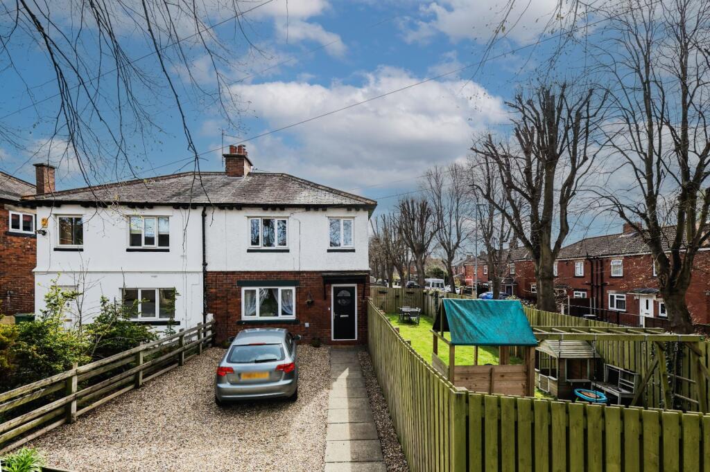 Main image of property: Cragg Avenue, Horsforth, Leeds, West Yorkshire, LS18