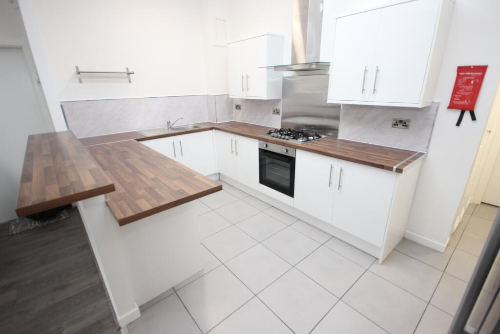 Apartment in Liverpool - View 4