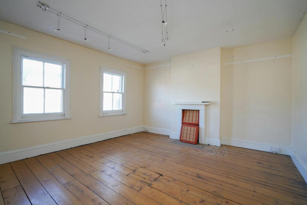 116 Regent Street Leamington Spa24.jpg