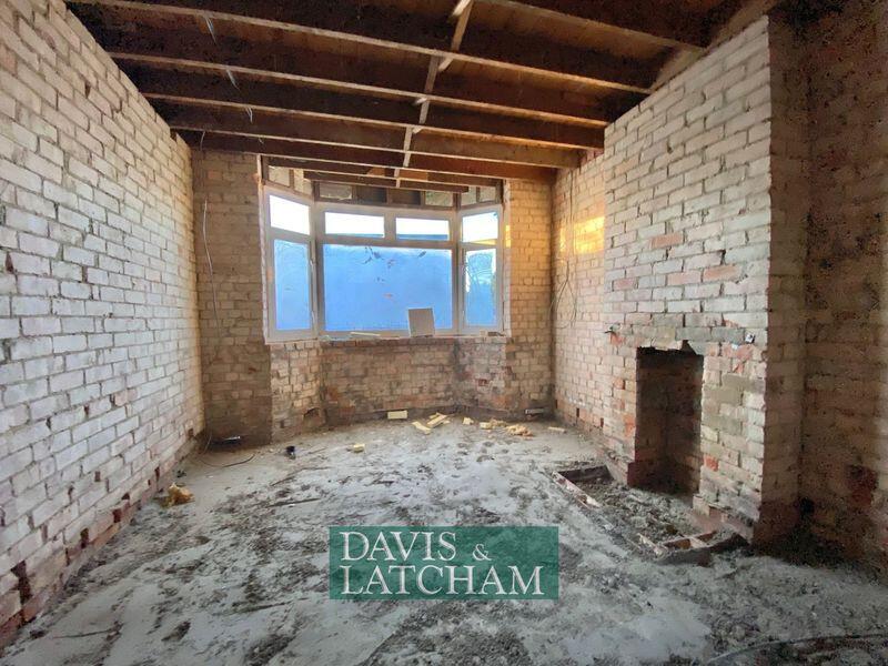 House in Warminster, Henfords Marsh - View 3