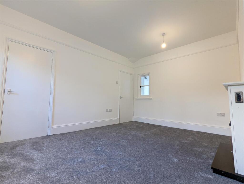 Additional image 3 of Linden Road, Bournville, Birmingham