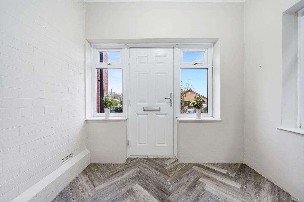 Holcombe Road, Greenmount photo 4
