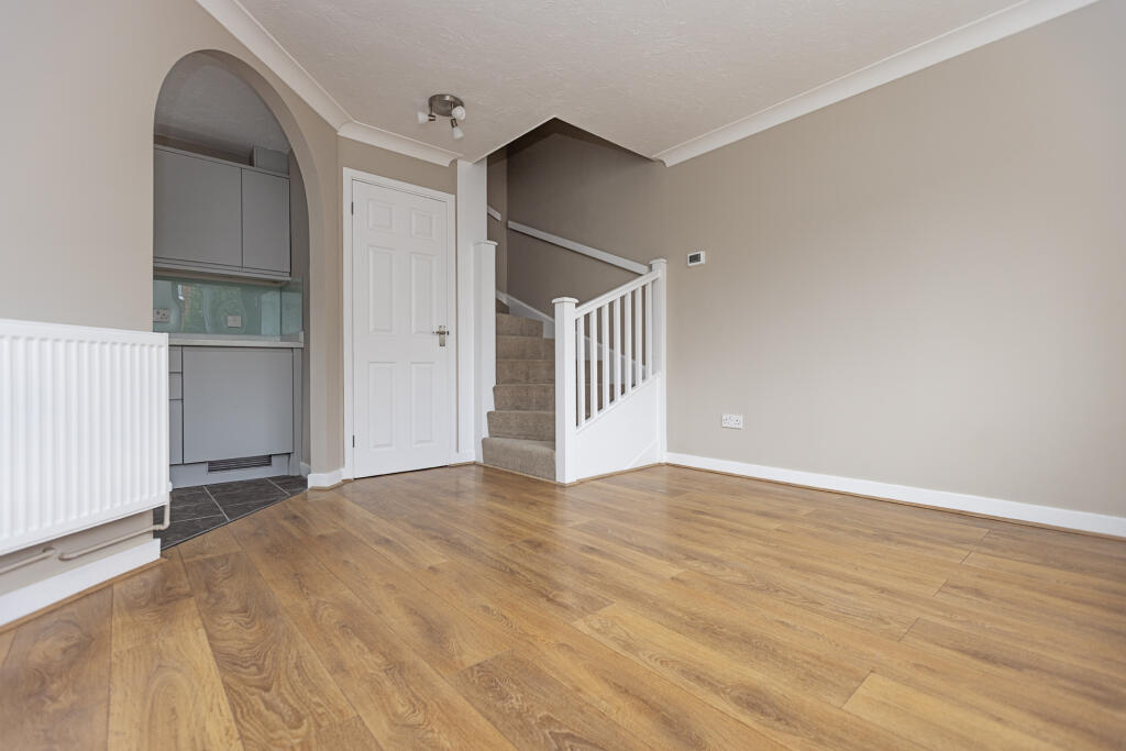 House in Guildford - View 3