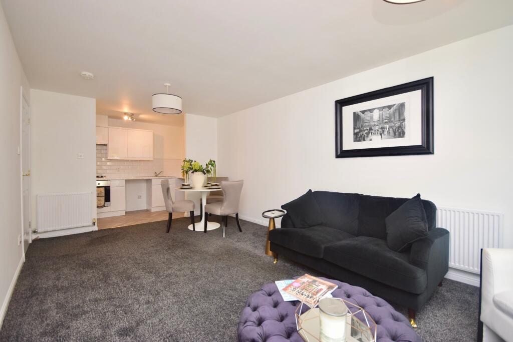 Apartment in Glasgow, Milnbank, Garngad - View 4