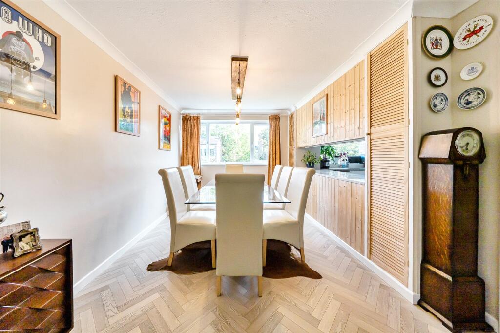 House in London - View 5