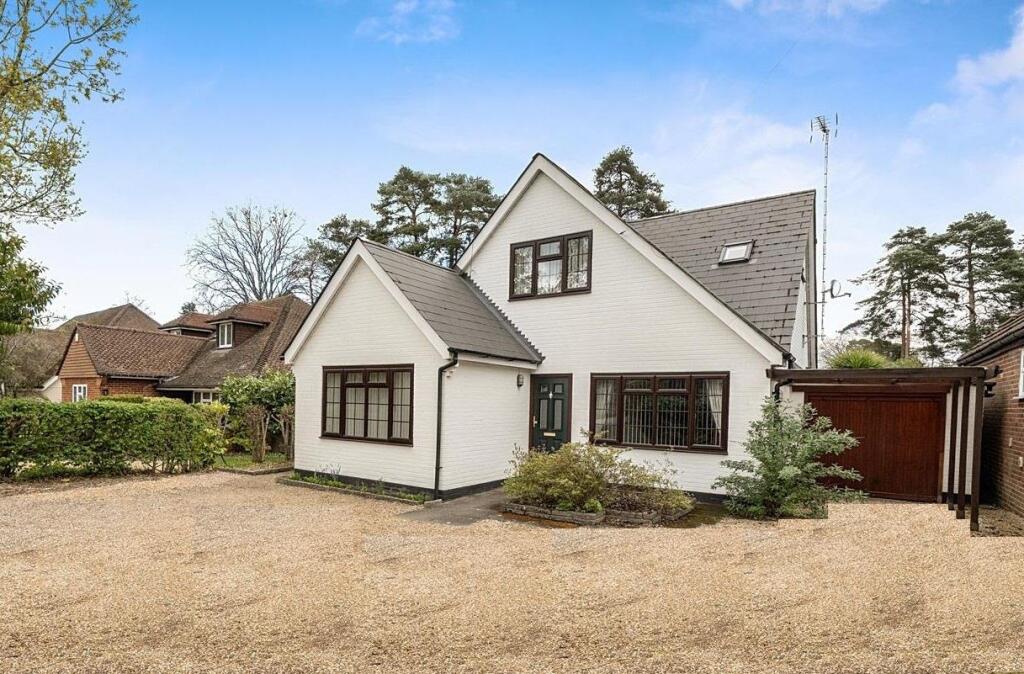 Main image of property: The Avenue, Crowthorne, Berkshire, RG45 6PG