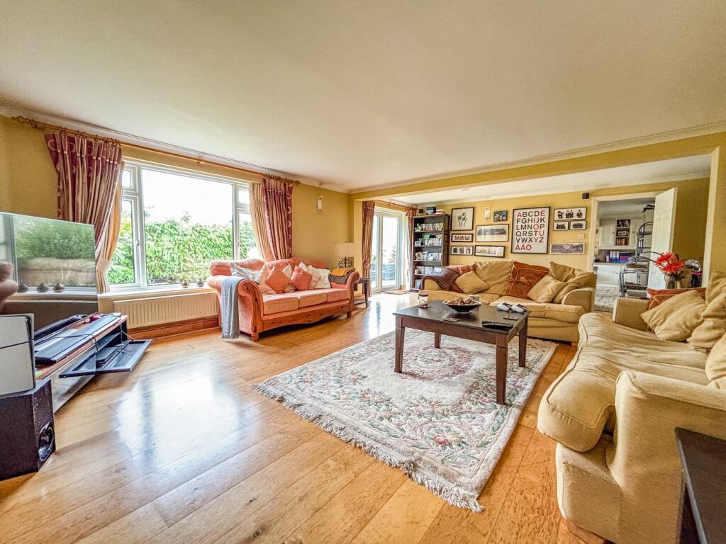 House in Brighton - View 2