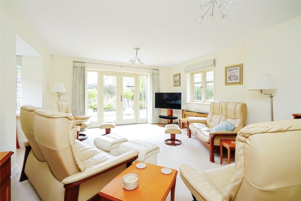 Upper Rissington, Gloucestershire photo 4