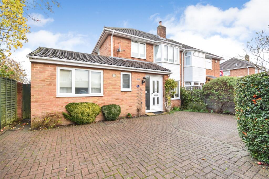 Main image of property: Cranford Park Drive, Yateley, Hampshire, GU46