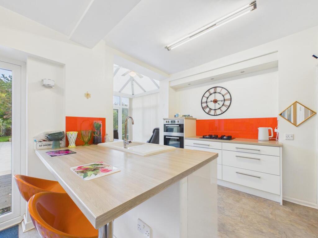 House in Sheffield - View 4