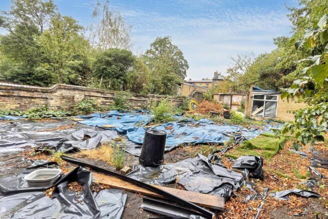 Land to the rear of 2 Breakspears Road, Brockley, London, SE4 1UW