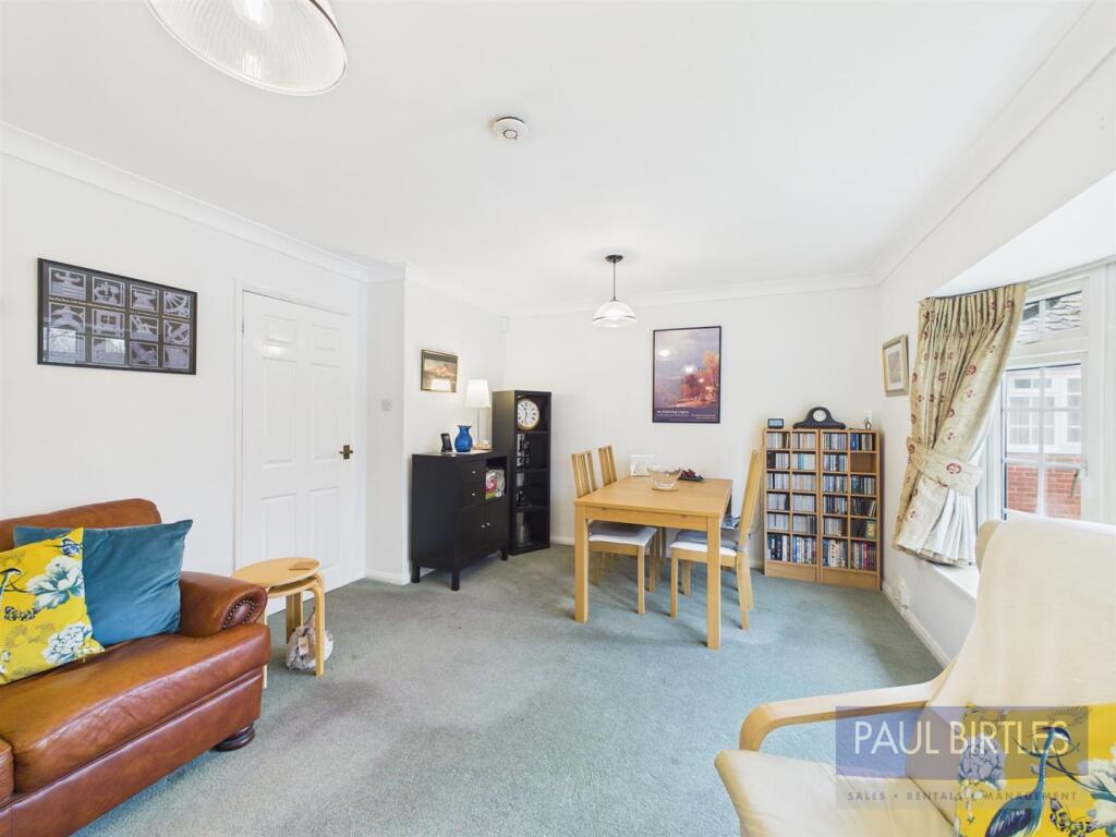 Willow Tree Court, 17 Brooklands Road, Sale, Trafford, M33 3SE photo 4