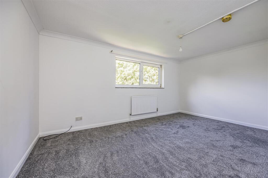 Apartment in Portsmouth - View 5