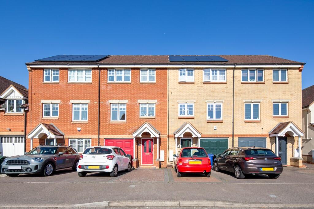 Main image of property: Cranesbill Drive, Bicester, Oxfordshire, OX26
