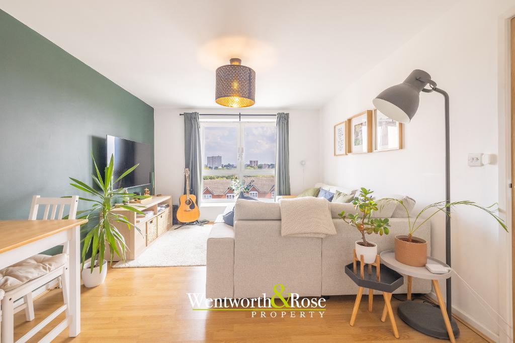 House in Birmingham, West Midlands - View 5