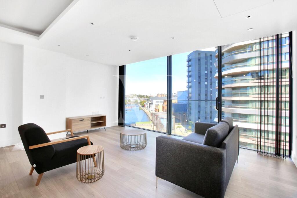 Main image of property: Carrara Tower, 1 Bollinder Place, London, EC1V
