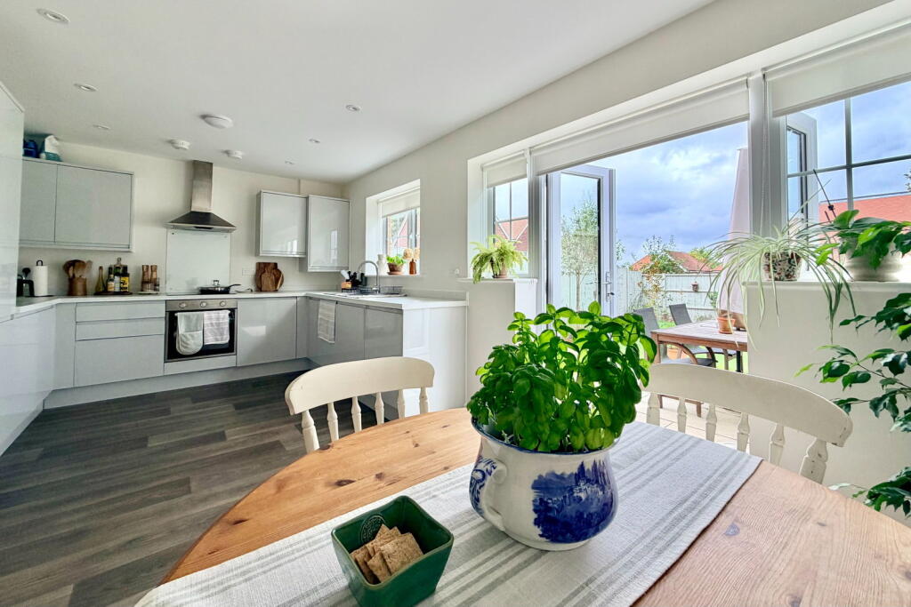 House in Tonbridge - View 5