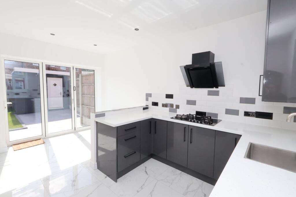 House in Trafford, Greater Manchester - View 4