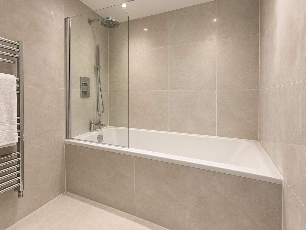 Apartment in Chelmsford - View 4