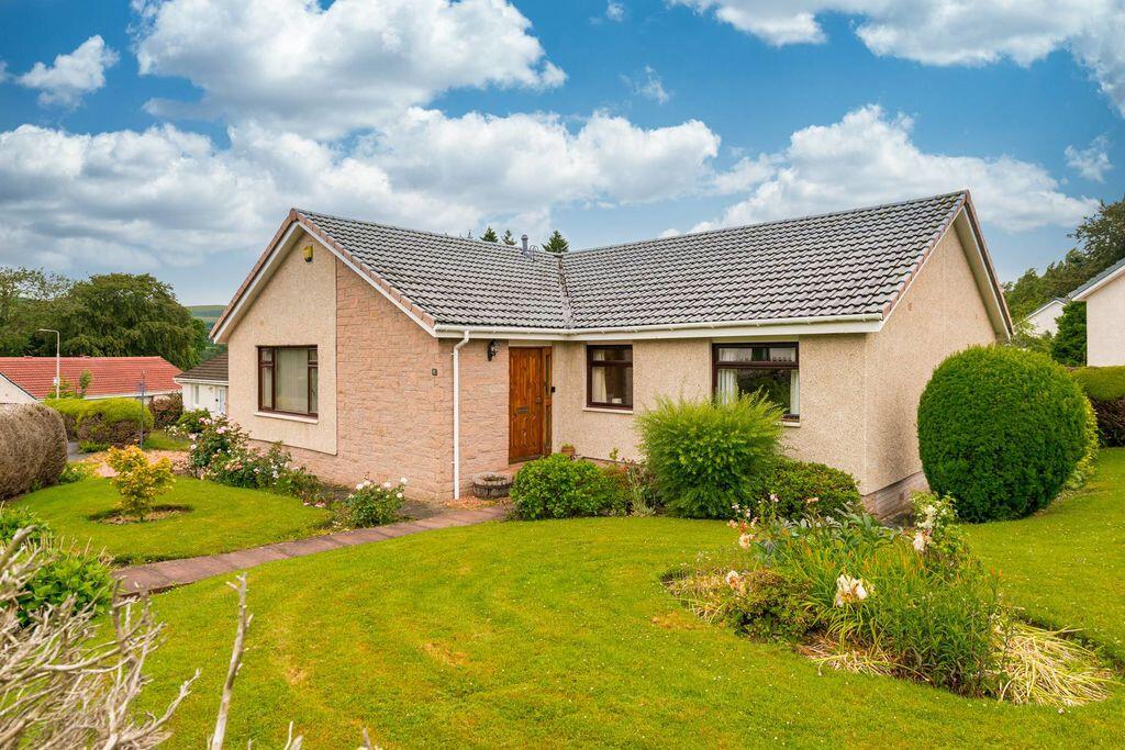 Main image of property: 17 Loaning Crescent, Peebles, EH45 9JR