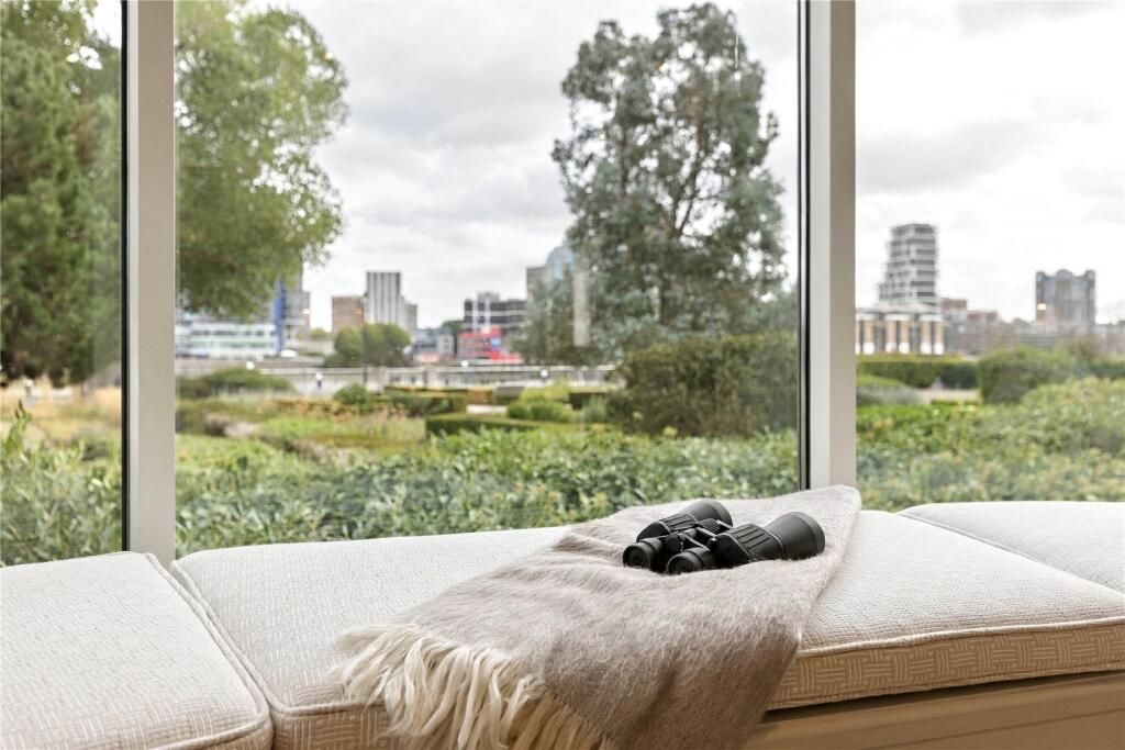 Apartment in London - View 5