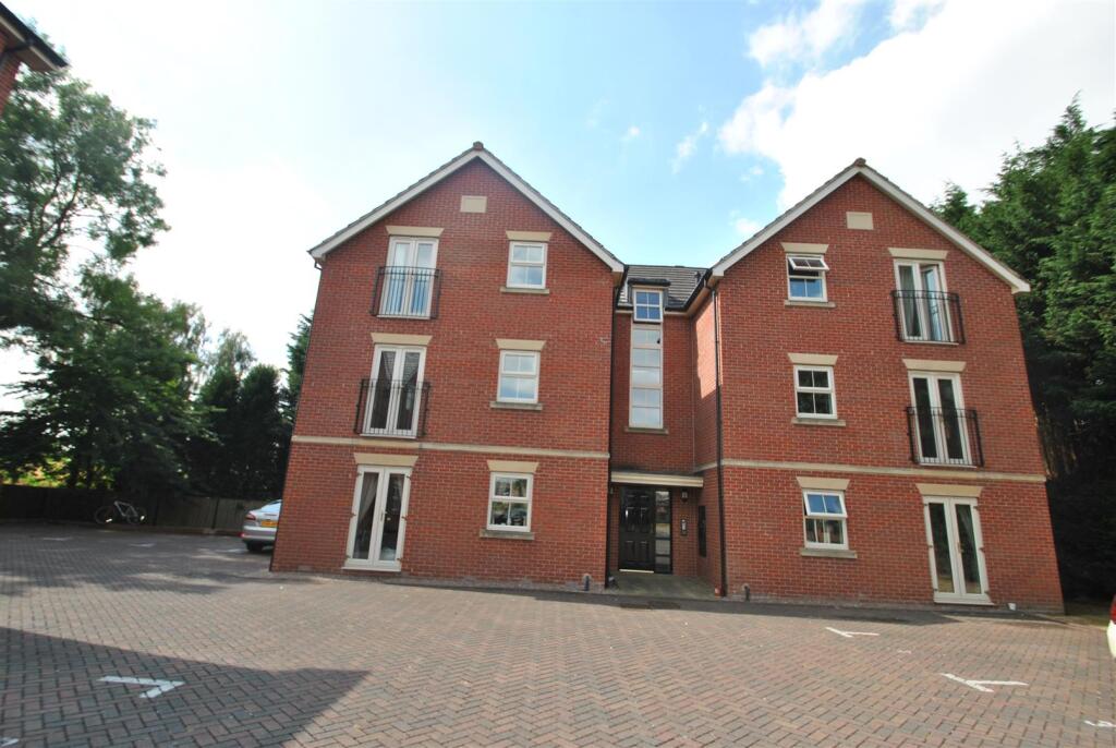 Main image of property: Cherry Trees, Carr Lane, Bessacarr