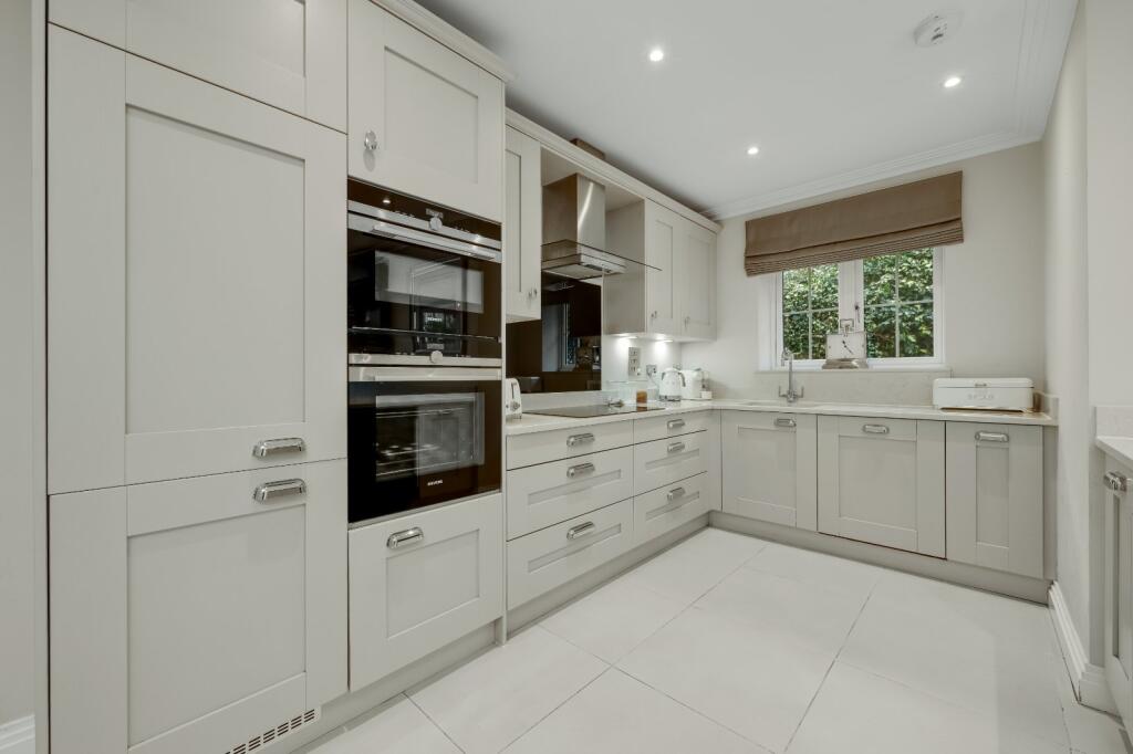 Scholars View, Embercourt Road, Thames Ditton, Surrey, KT7 - More
