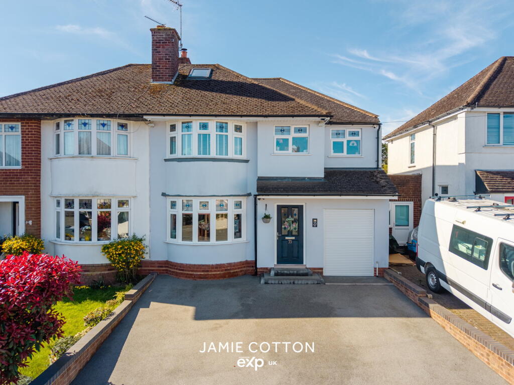 Main image of property: Poplar Road, Stourbridge, DY8 3BD