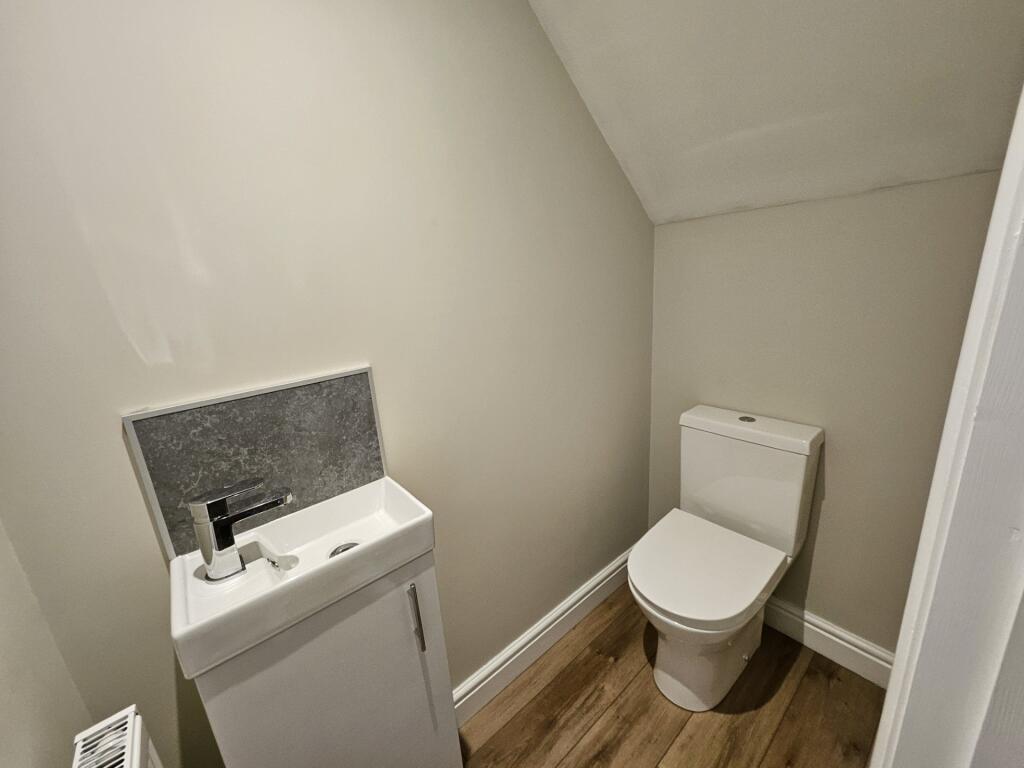 House in North Kesteven, North Hykeham - View 5