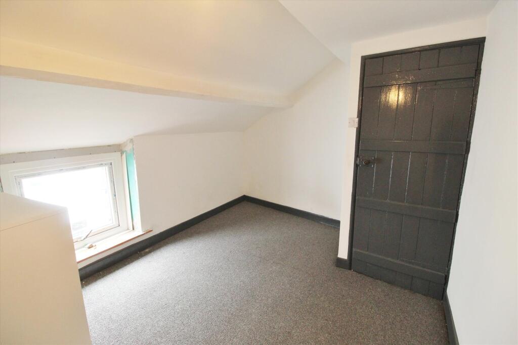 Deansgate, Morecambe photo 4