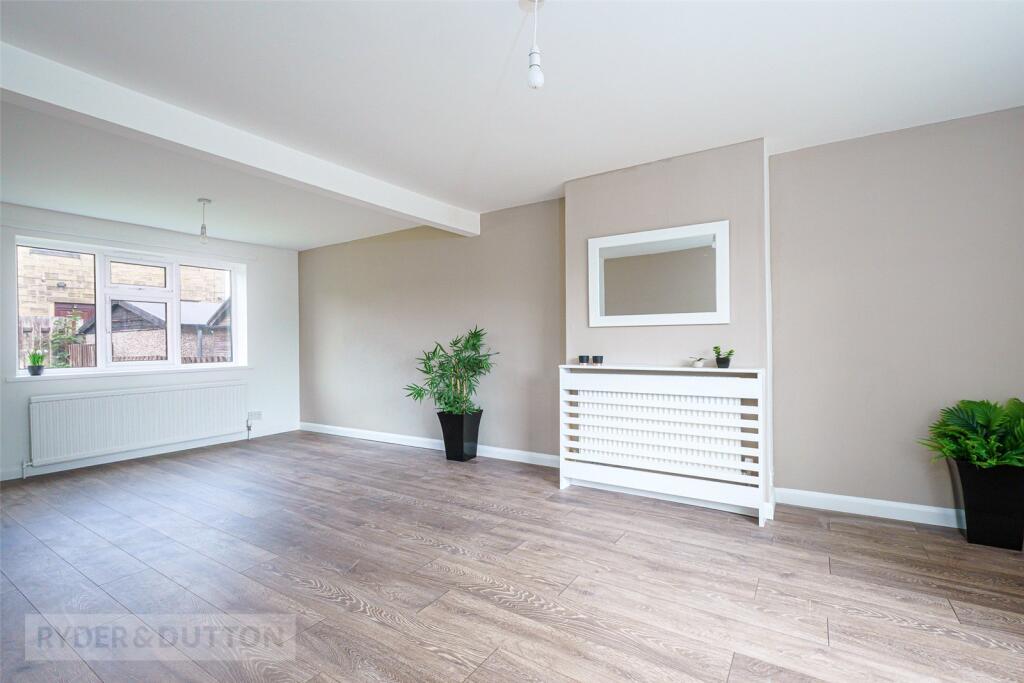House in Huddersfield, Leymoor - View 5