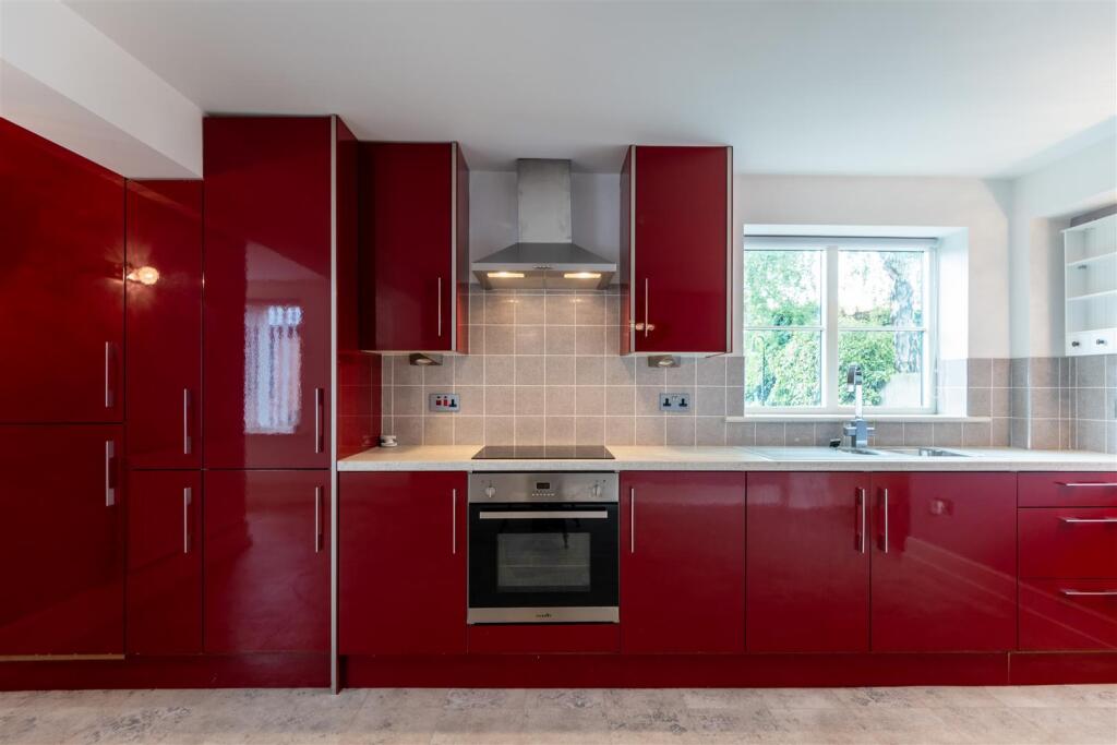 Swan Court, Bunbury - View 5