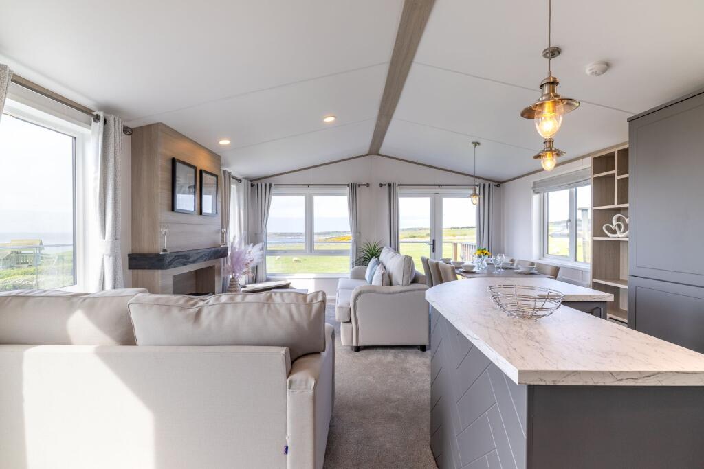 House in Slade, Penrice - View 5