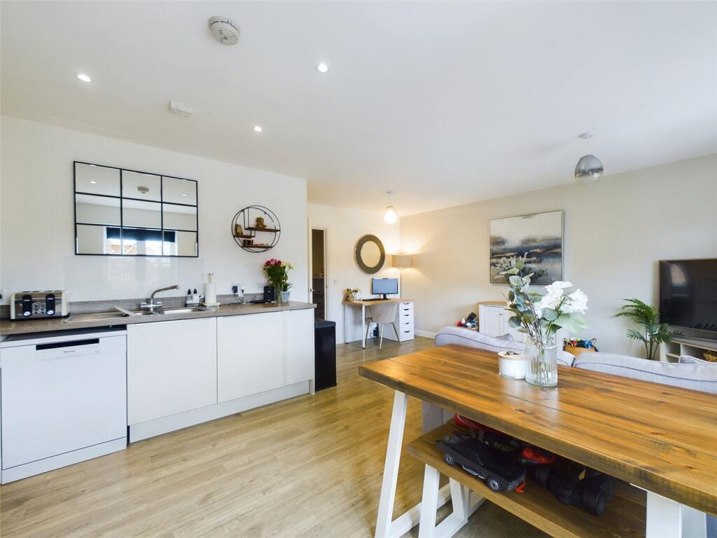Apartment in Oxford - View 5
