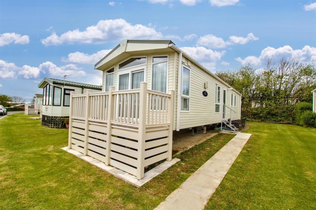 2-bed caravan on Trefach Holiday Park, Mynachlogddu, Clynderwen, £37,995