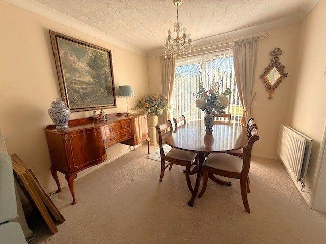 Oakpits Way, Rushden photo 5