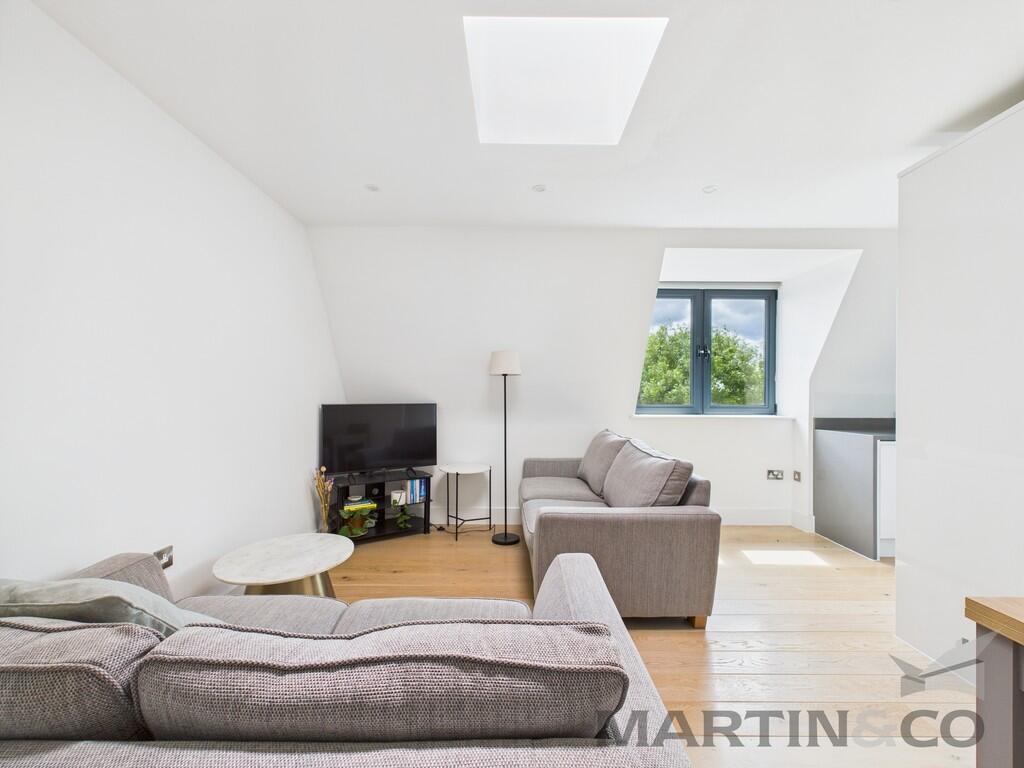 Main image of property: Edinburgh House, London Road, St Albans