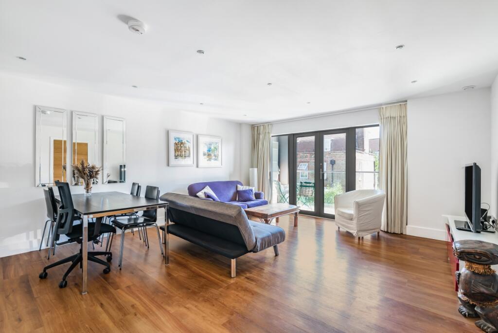 Main image of property: 100 George Row, London, SE16