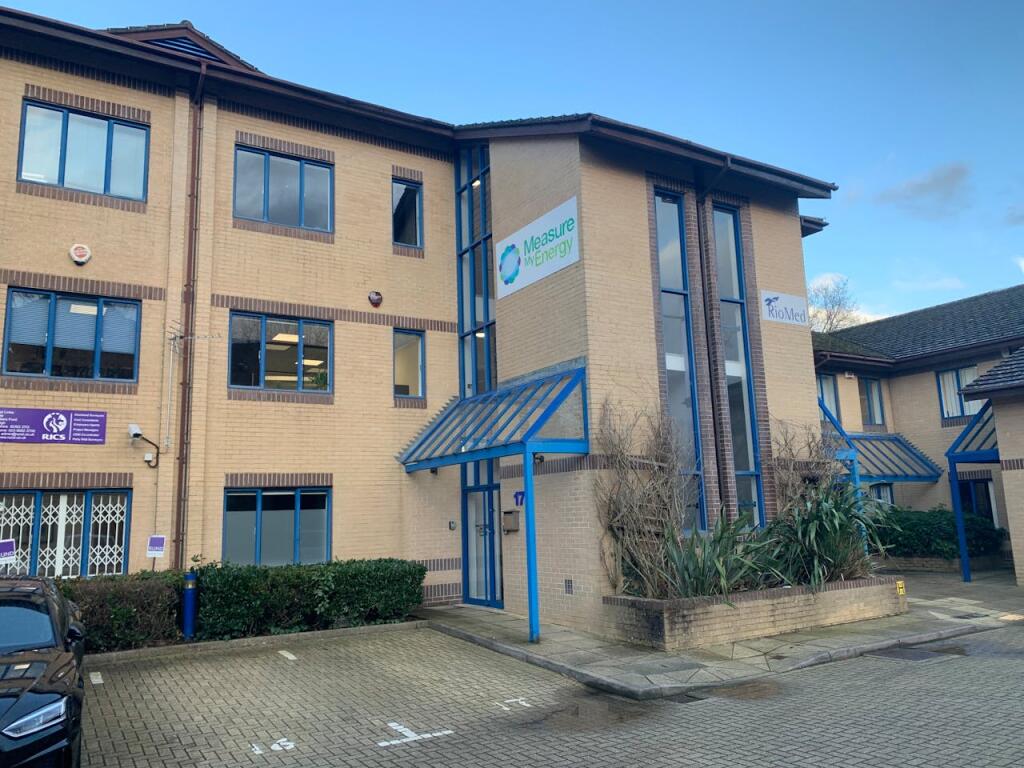 Main image of property: 17 East Links, Tollgate Business Park, Eastleigh, SO53 3TG