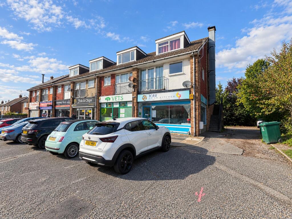 3-bed house on Hangleton Way, HOVE, £200,000