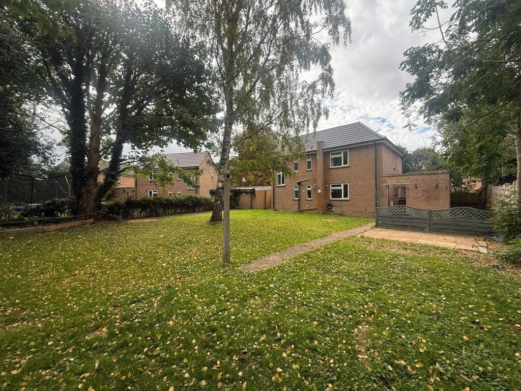 House in Peterborough - View 3