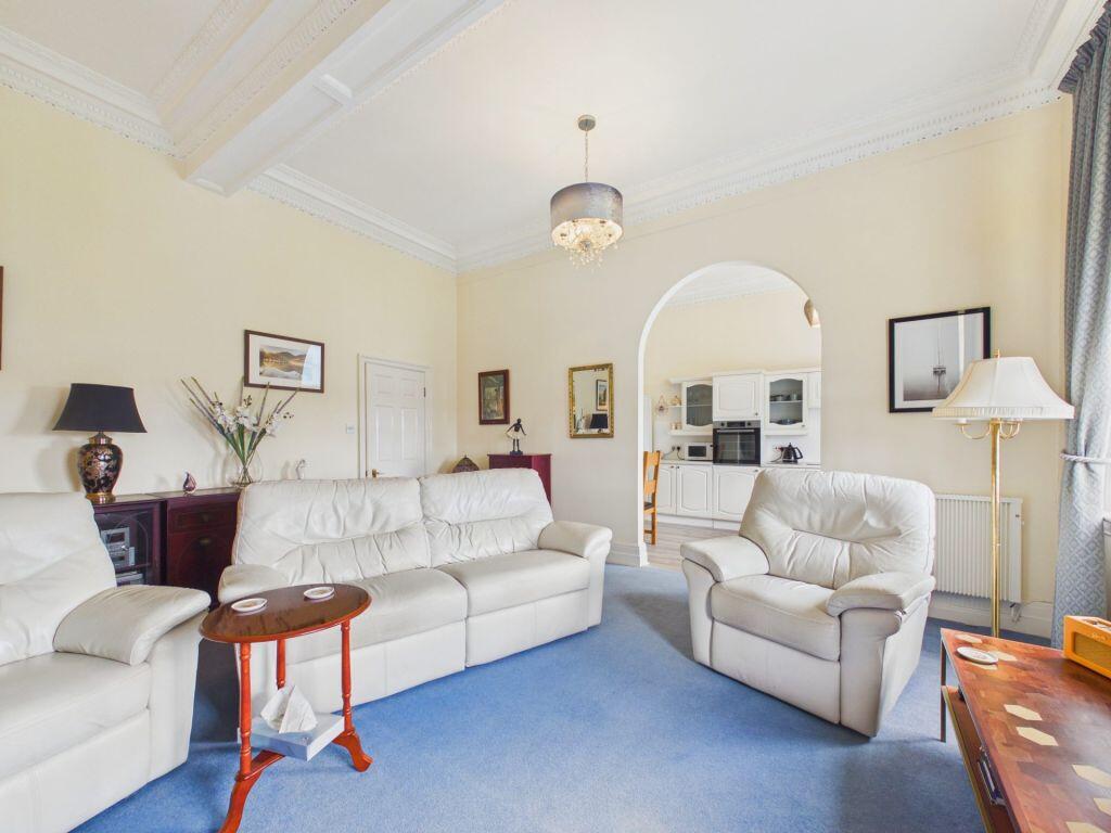 Apartment in York - View 5